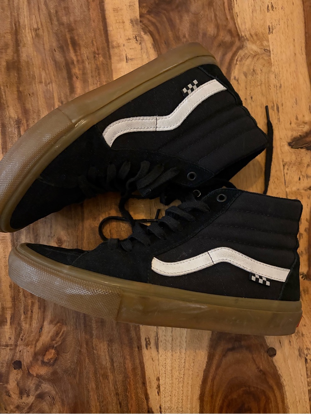 Vans Men's Sk8-Hi Black/White High-Top Sneakers- men’s 9